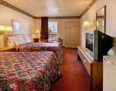фото отеля Days Inn Lebanon (Tennessee)