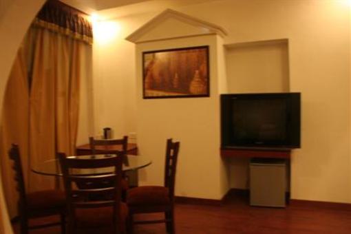 фото отеля Hotel the Grand Chandiram