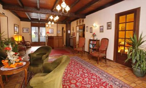 фото отеля Hotel St-Georges Saint-Jean-de-Maurienne