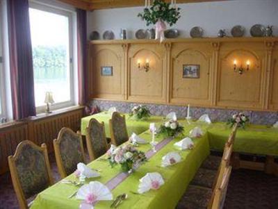 фото отеля Seehotel Grauer Bar Kochel am See