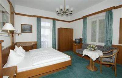 фото отеля Seehotel Grauer Bar Kochel am See