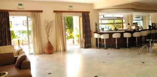 фото отеля Chrispy Village Hotel Kolymvari