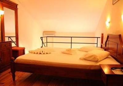 фото отеля Chrispy Village Hotel Kolymvari