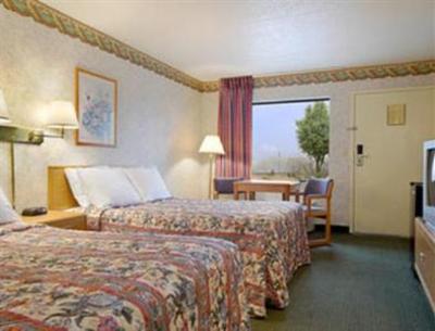 фото отеля Days Inn White Pine
