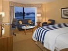 фото отеля Crowne Plaza Hampton Marina