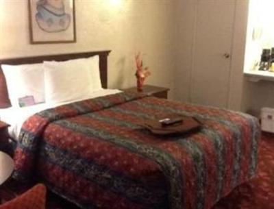фото отеля Knights Inn Laura Lodge Pecos