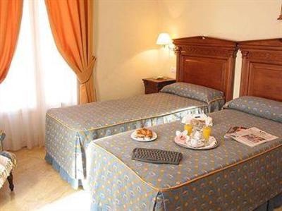 фото отеля Adriano Hotel Seville