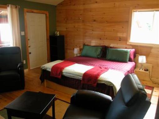 фото отеля Waterview Rooms & Restaurant