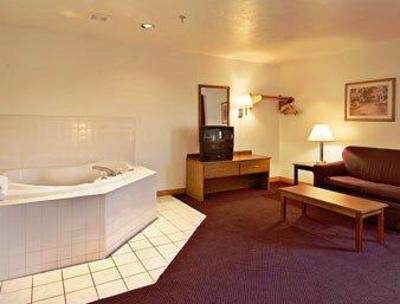 фото отеля Super 8 Motel Fairmont (West Virginia)