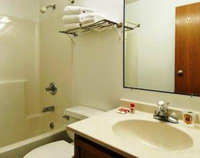 фото отеля Super 8 Motel Fairmont (West Virginia)