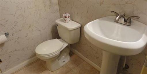 фото отеля Relax Inn Elmira