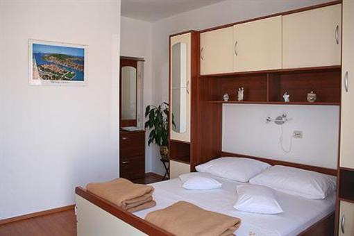 фото отеля Apartmani Orlic