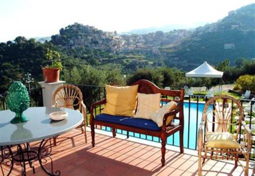 фото отеля Agriturismo Le Rocche San Piero Patti