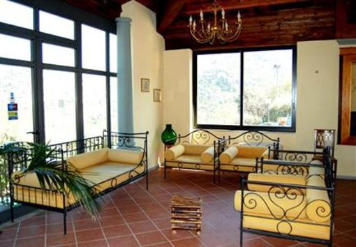 фото отеля Agriturismo Le Rocche San Piero Patti