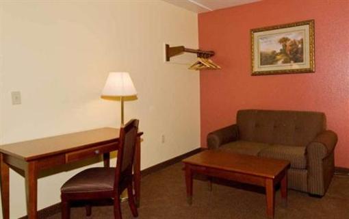 фото отеля The Regency Inn & Suites, Downey