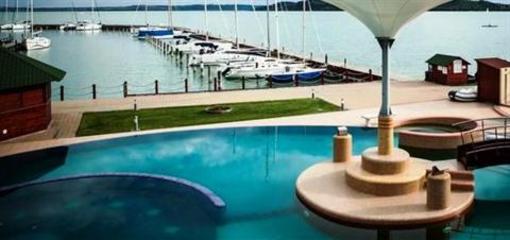 фото отеля Flamingo Wellness es Konferencia Hotel