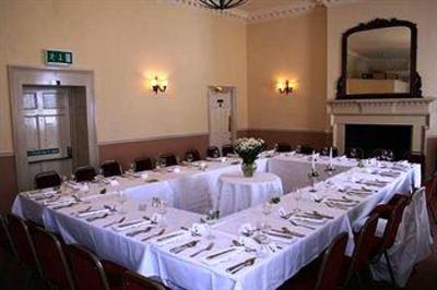 фото отеля The White Hart Hotel Welwyn