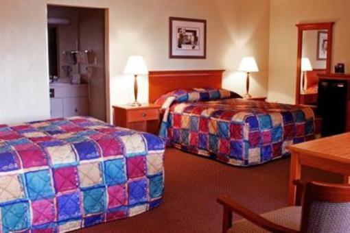 фото отеля Best Western Toni Inn