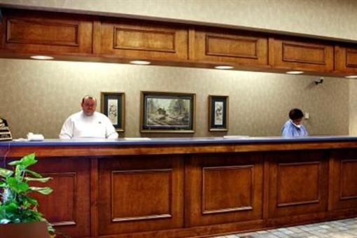 фото отеля Best Western Toni Inn