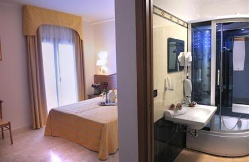 фото отеля Fashion Hotel