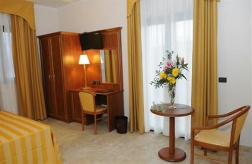 фото отеля Fashion Hotel