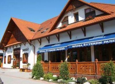 фото отеля Rozsa Etterem Panzio