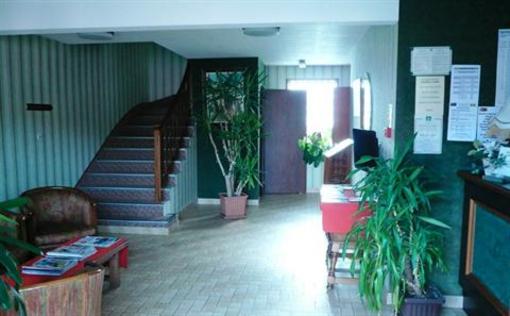 фото отеля Hotel Restaurant Le Merle blanc