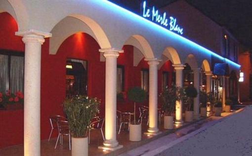 фото отеля Hotel Restaurant Le Merle blanc
