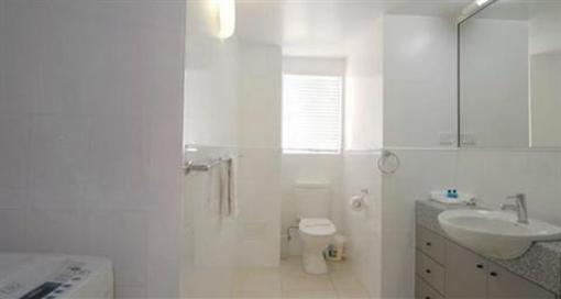 фото отеля Coral Sea Vista Apartments Airlie Beach