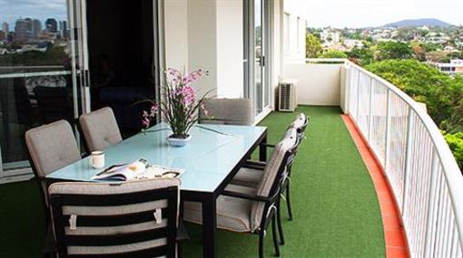фото отеля Founda Gardens Apartments