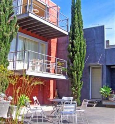 фото отеля Phoenix Apartments Lorne