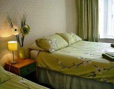 фото отеля Elmswood Guest House