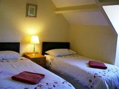 фото отеля Elmswood Guest House