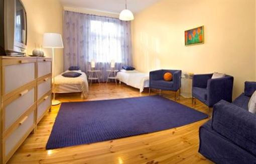 фото отеля Pomaranczarnia Hostel Apartamenty