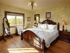 фото отеля Cabin Creek Landing Bed & Breakfast