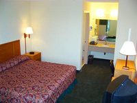 Travelers Inn And Suites