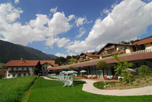фото отеля Dolomit Family Resort Garberhof