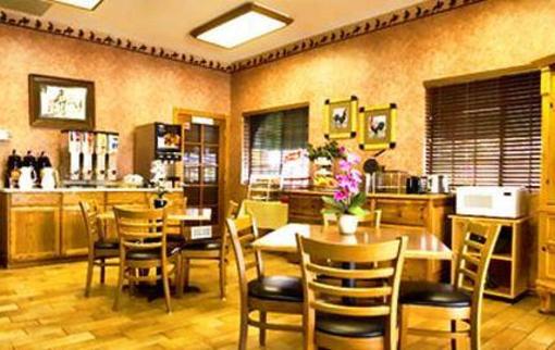 фото отеля BEST WESTERN Superstition Springs Inn