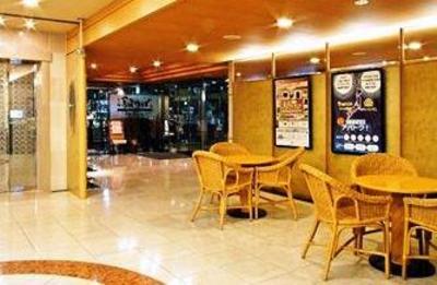 фото отеля Apa Hotel Takasakiekimae