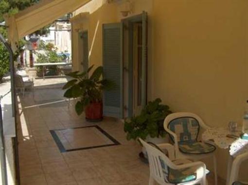 фото отеля Villa Margarita Spetses