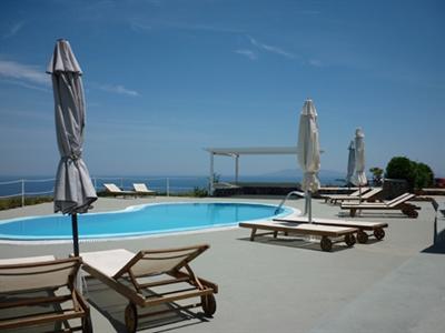 фото отеля Thea Studios Fira