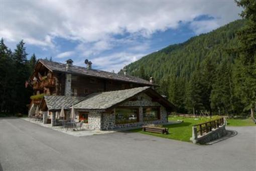 фото отеля Petit Tournalin Hotel Ayas