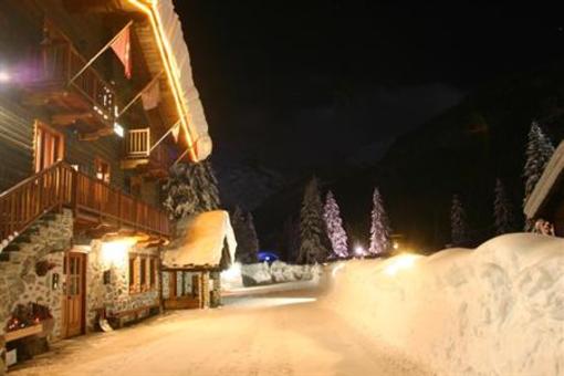 фото отеля Petit Tournalin Hotel Ayas