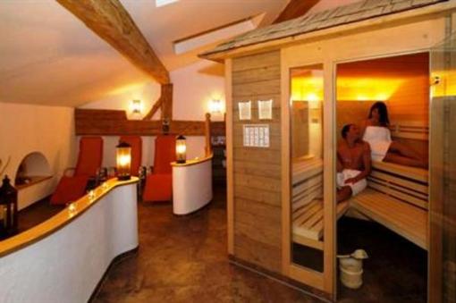 фото отеля Gasthof-Hotel Zur Post Samerberg