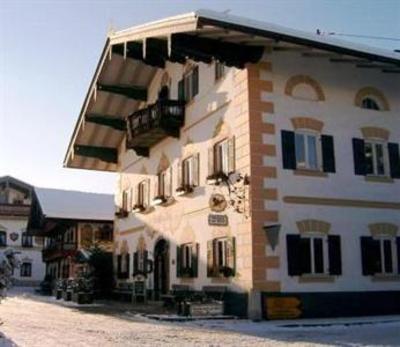 фото отеля Gasthof-Hotel Zur Post Samerberg