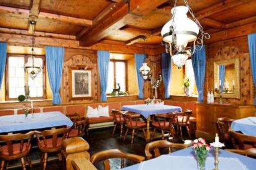 фото отеля Gasthof-Hotel Zur Post Samerberg