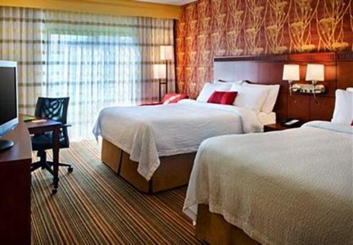 фото отеля Courtyard by Marriott Mt. Laurel