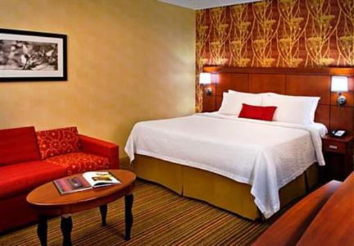 фото отеля Courtyard by Marriott Mt. Laurel