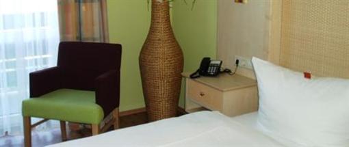 фото отеля Christinenhof & Spa Sport und Tagungshotel Tauer