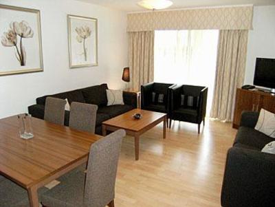 фото отеля Royal Regency Residence Vincennes (France)